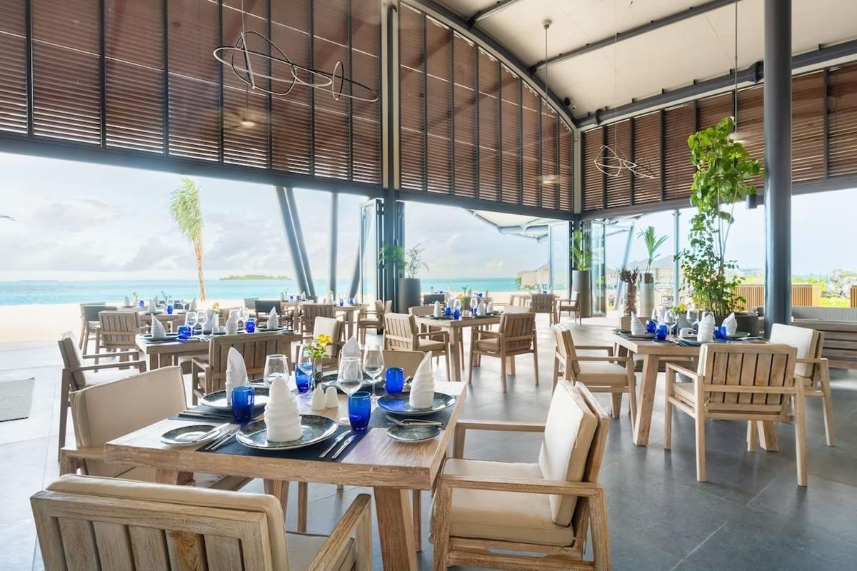 Madifushi Private Island Hotel Meemu Atoll Exterior photo